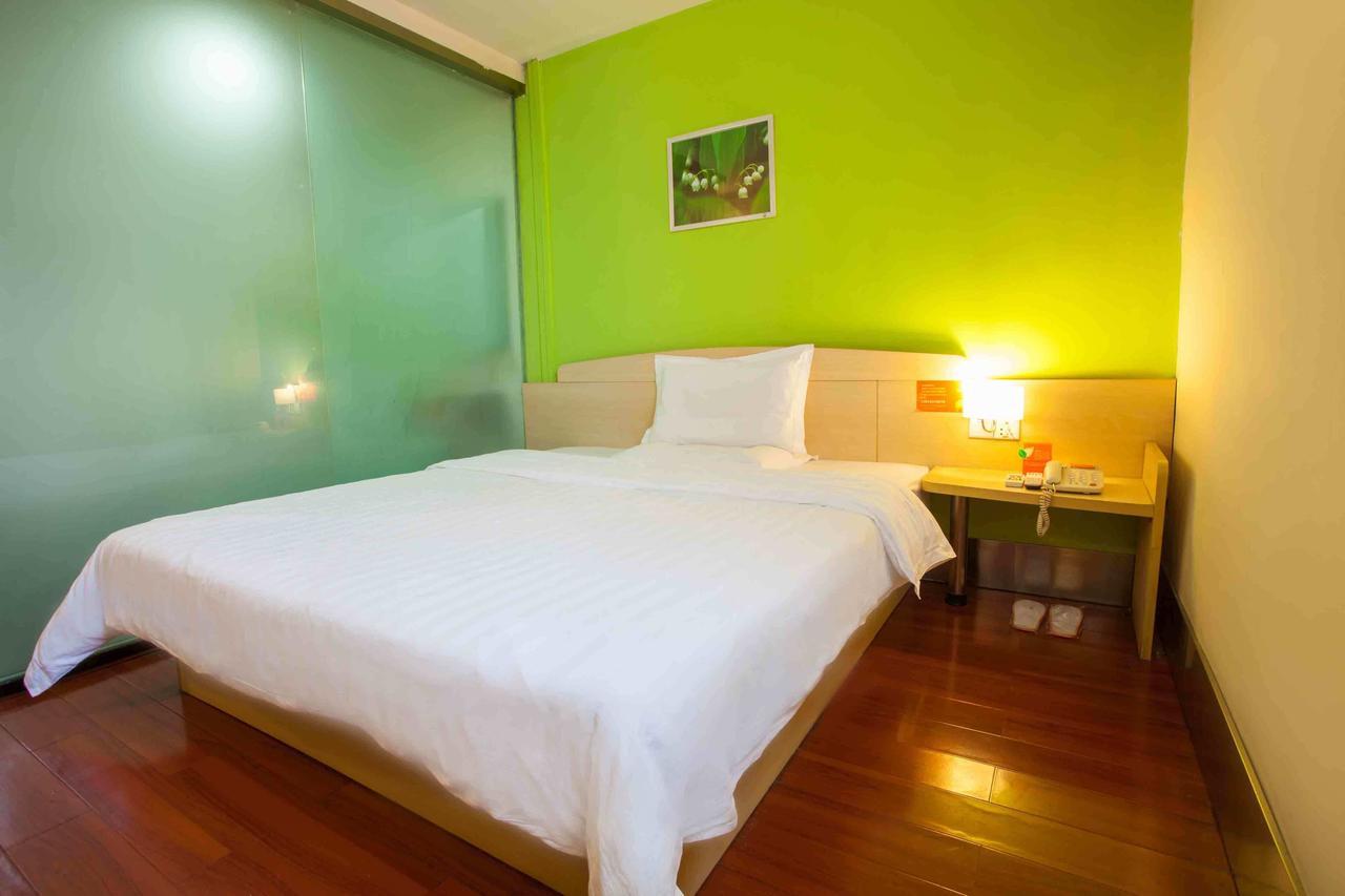7Days Inn Dalian Harbour Square Ferry Terminal Εξωτερικό φωτογραφία